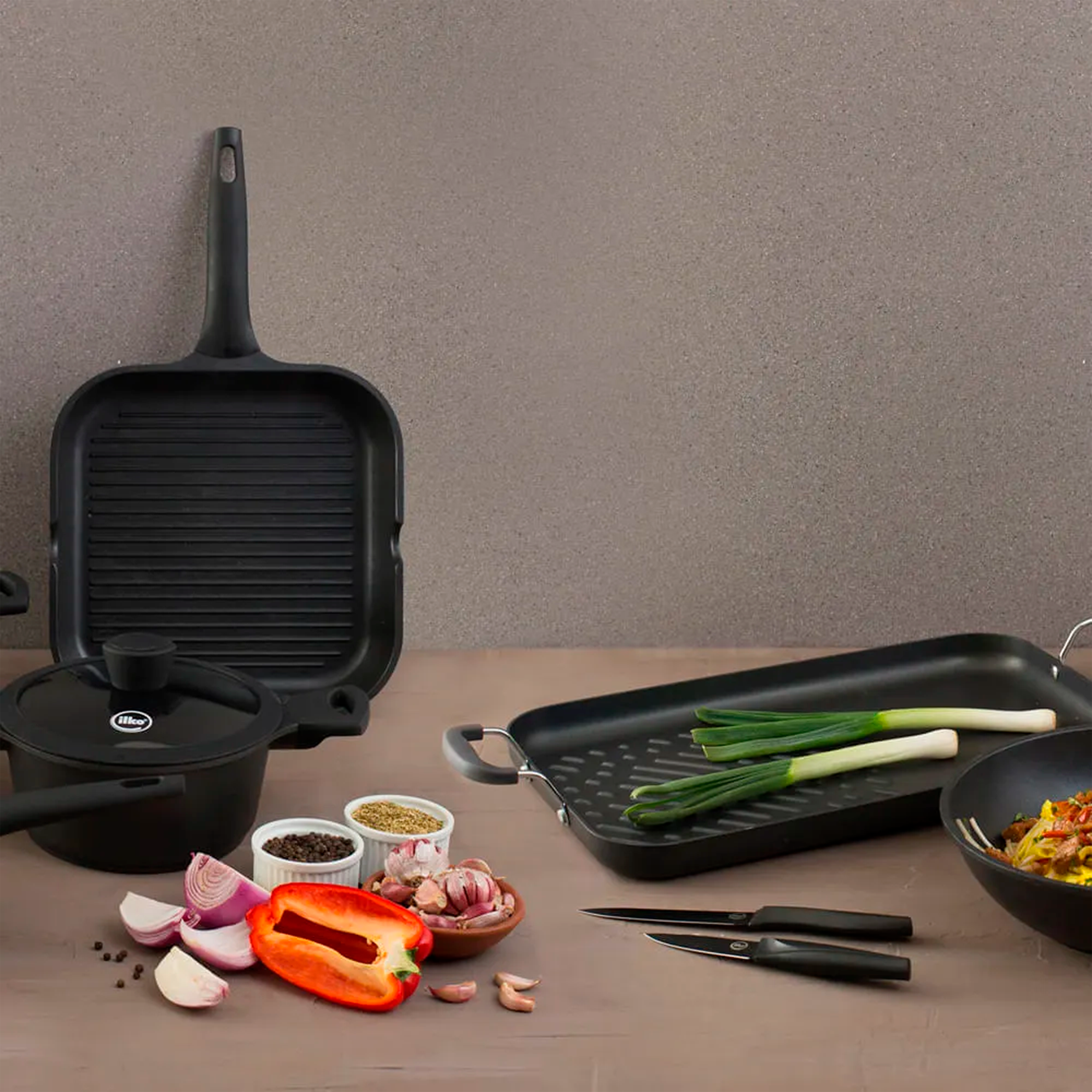 PLANCHA ILKO MAJESTIC 28X28CM