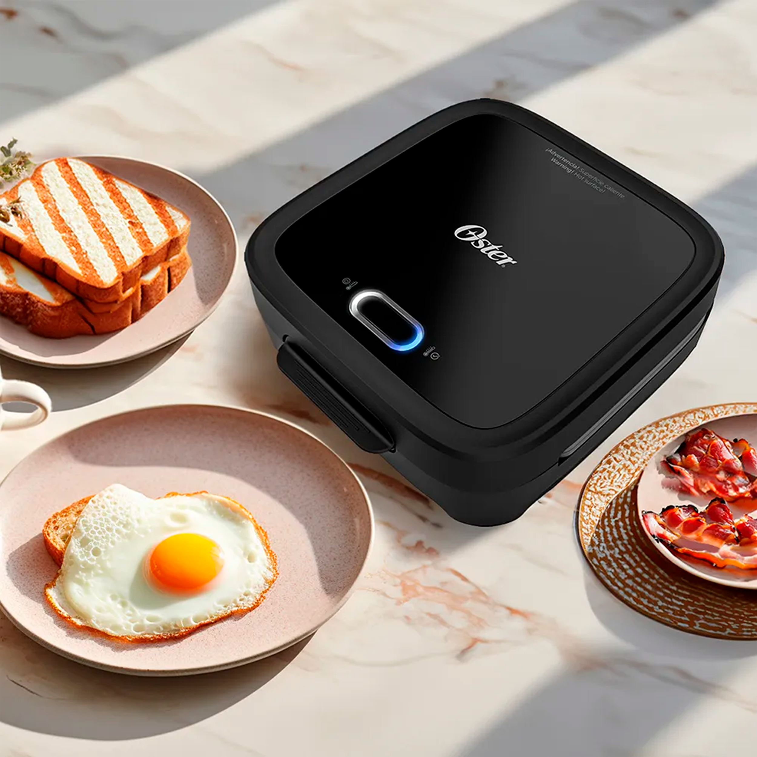 SANDUCHERA PANINI OSTER NEGRO