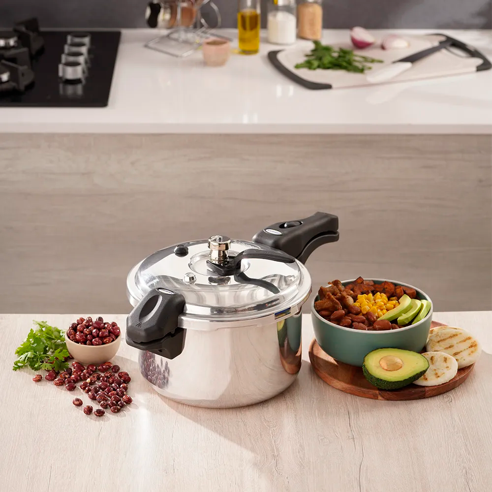 OLLA PRESION ULTRA MAX CE 4.5L UNIVERSAL