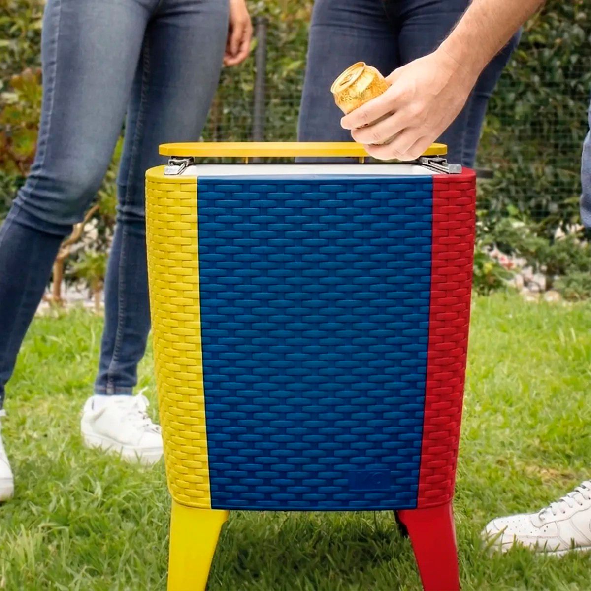 MESA COOLER TABLE MUNDIAL-COLOMBIA