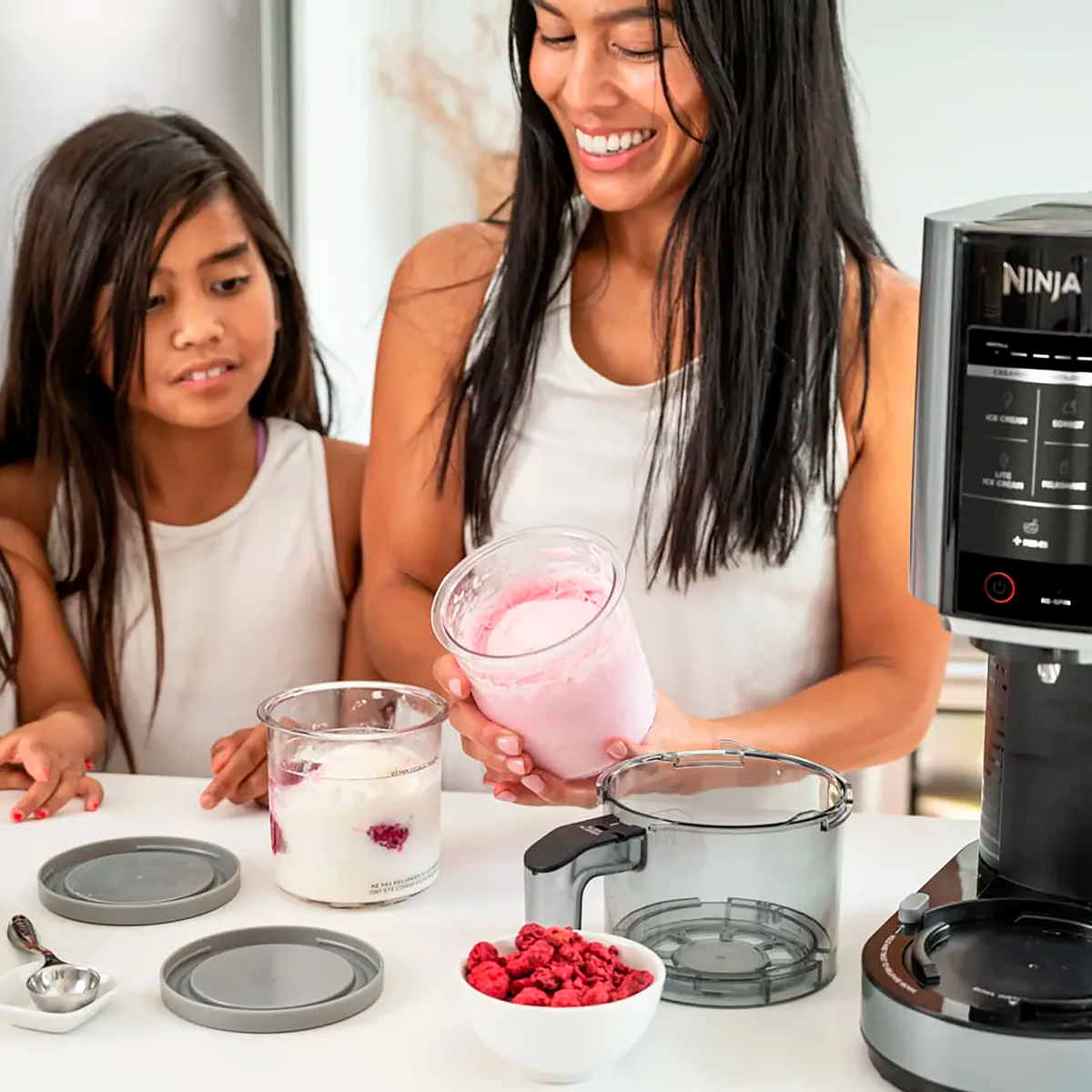 MAQUINA PARA HELADOS CREAMI NINJA