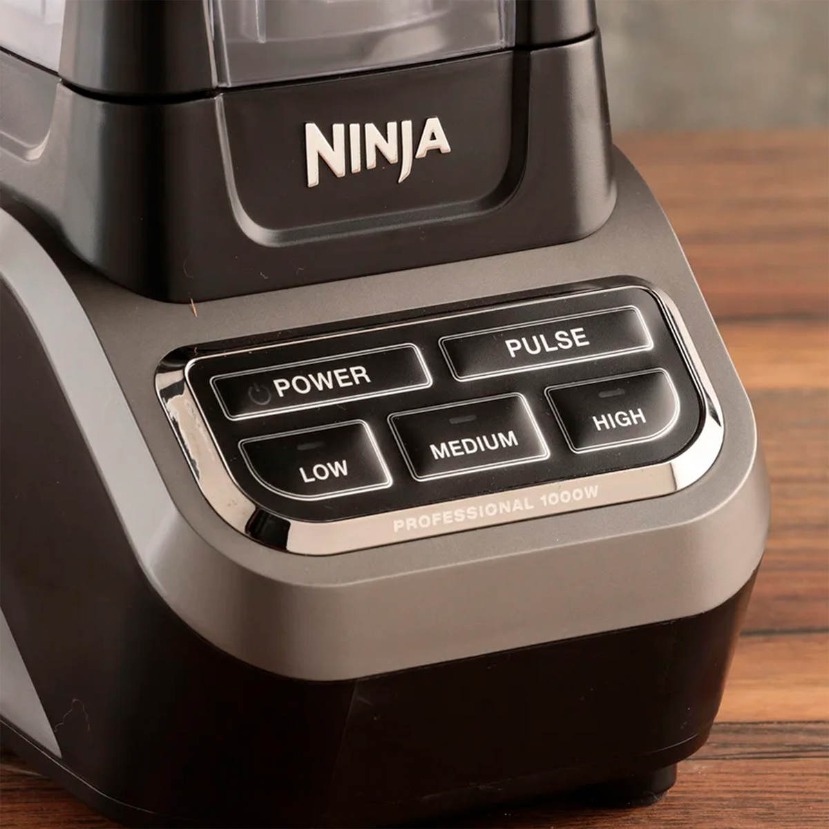 LICUADORA PROFESIONAL 1000W NINJA CRUSHING TECH BL610